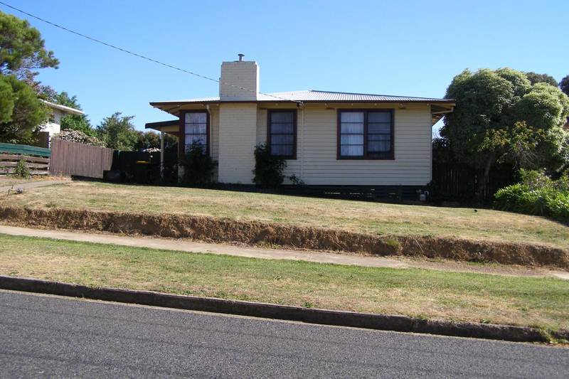 Weatherboard Home Picture