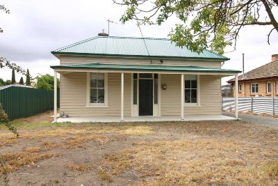 Renovated & Centrally Located Picture