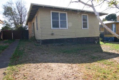 Easy on the Hip Pocket Picture