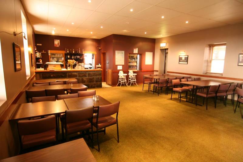 LAKE BOLAC HOTEL- LEASEHOLD BUSINESS Picture 2