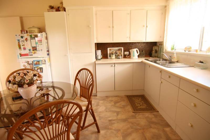 First Home Buyers Look Here! Picture 2