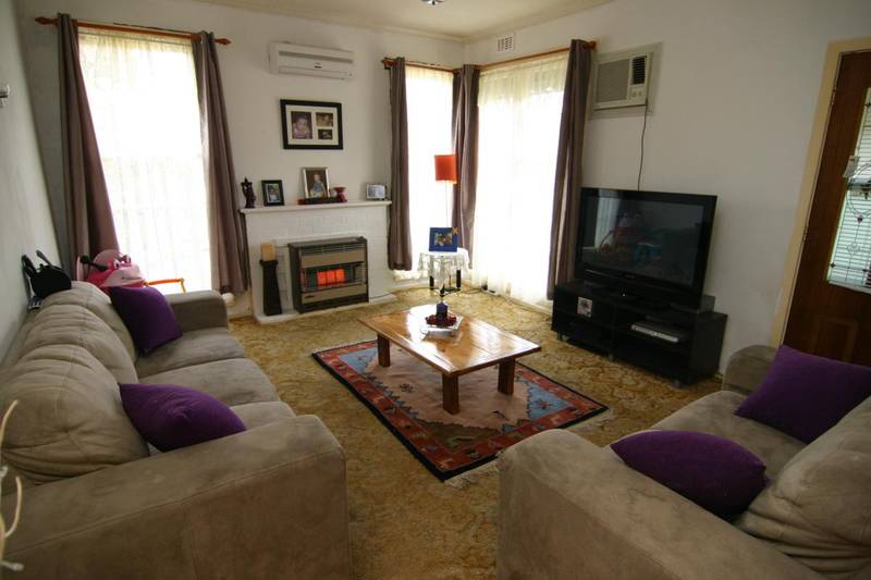 Affordable First Home or Investment Opportunity Picture 2