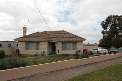 Renovated Home in West End Picture Renovated Home in West End Picture