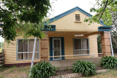 Central location period home Picture Central location period home Picture