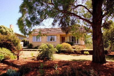 3 Bedroom home in quiet location Picture