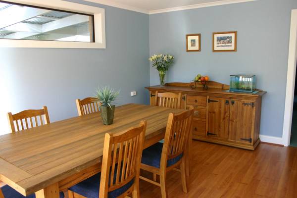 Period Distinction - West End Picture 2