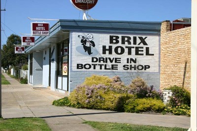 BOSS OF YOUR OWN HOTEL Picture BOSS OF YOUR OWN HOTEL Picture