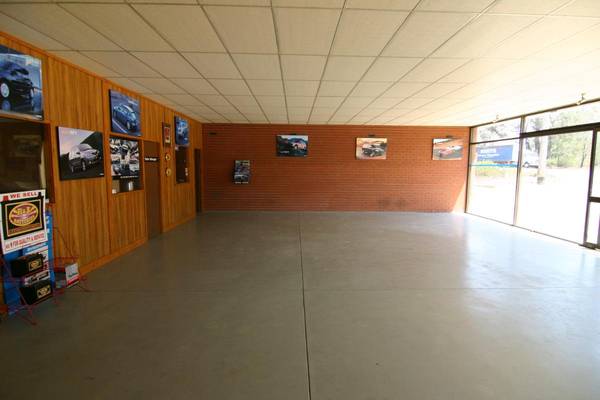 Commercial Site - Western Highway Picture 2