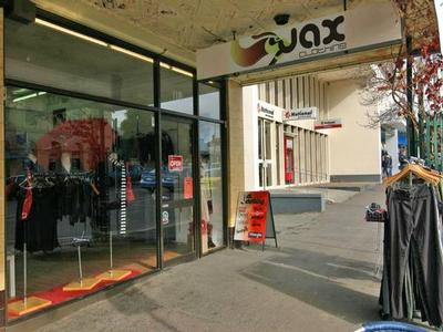 Vibrant Business with the Labels & Location Picture