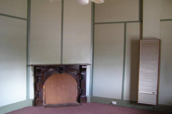 Close to Main Street Picture 3