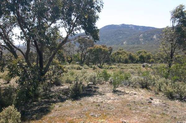 Rural Retreat Picture