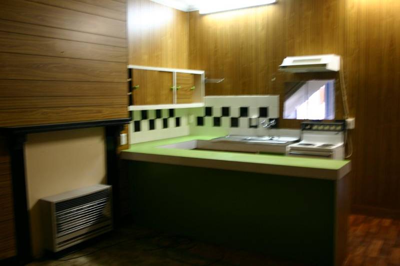 One or Two Bedroom Unit located one street away from the main street. Picture 2