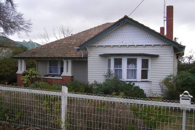 Home in West End Position Picture 1