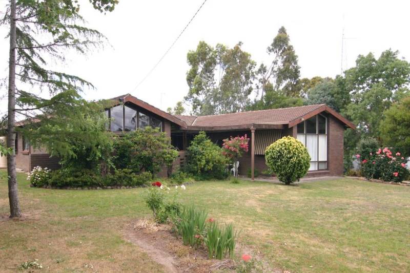 West End, Views, Over 1/2 Acre Picture 1