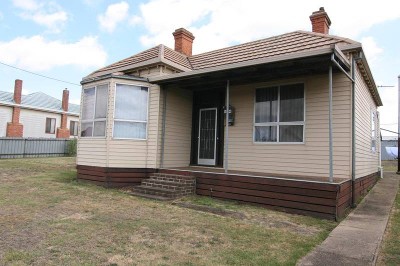 Low Maintenance Clad Home Picture