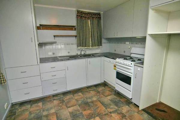 AFFORDABLE FIRST HOME OR INVESTMENT PROPERTY Picture 2