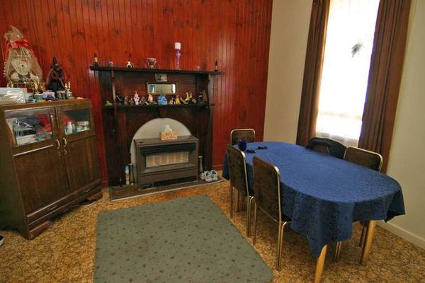 AFFORDABLE FIRST HOME OR INVESTMENT OPPORTUNITY Picture 2