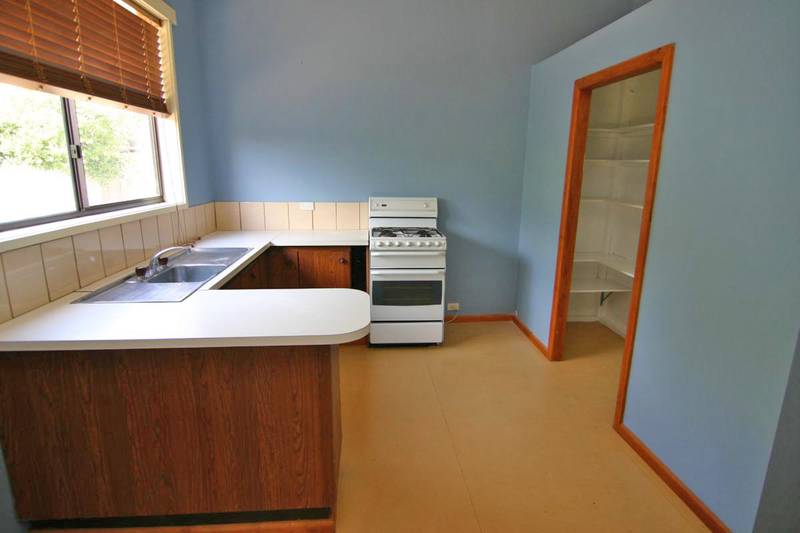 Versatile Renovated Home - 4 Bedrooms Picture 3