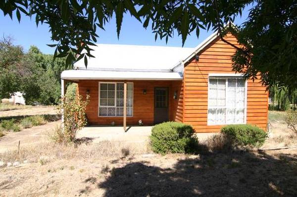 Cedar Cottage - Landsborough Picture 1