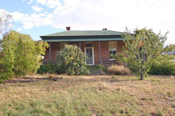 Solid Brick Victorian Picture 2