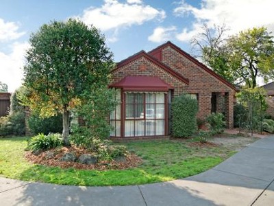 STUNNING AND LUXURIOUS Picture STUNNING AND LUXURIOUS Picture