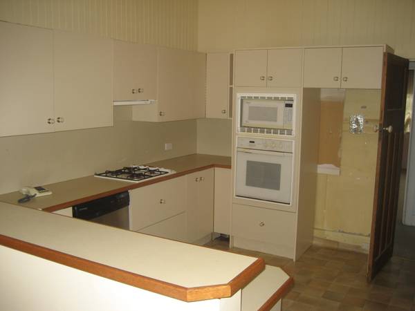 Comfortable Four Bedroom Home!! Picture Comfortable Four Bedroom Home!! Picture