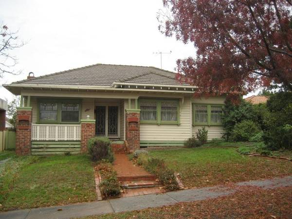 Comfortable Four Bedroom Home!! Picture