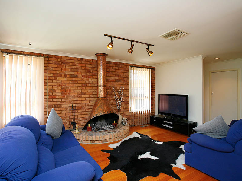 3 Bedroom Home with Separate Title and Street Frontage Picture 2