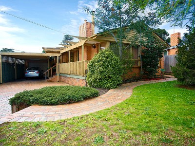 3 Bedroom Home with Separate Title and Street Frontage Picture