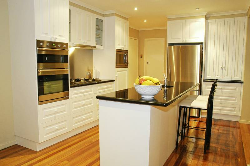 IT'S GOING TO BE A LONG HOT SUMMER Picture 3