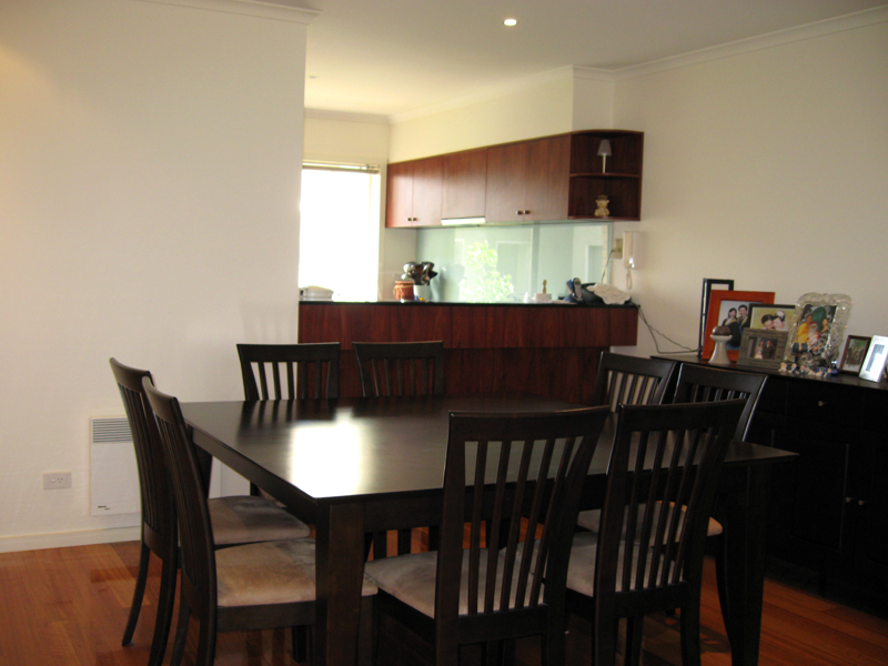 EASY LIVING TOWNHOUSE Picture EASY LIVING TOWNHOUSE Picture