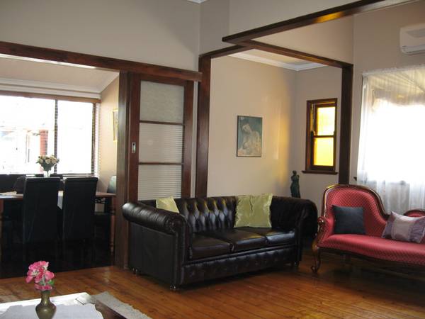 RENOVATED CALIFORNIAN BUNGALOW Picture RENOVATED CALIFORNIAN BUNGALOW Picture