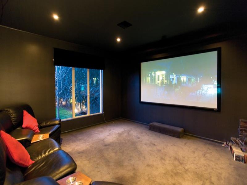 THE HEIGHT OF EXCELLENCE Picture 3