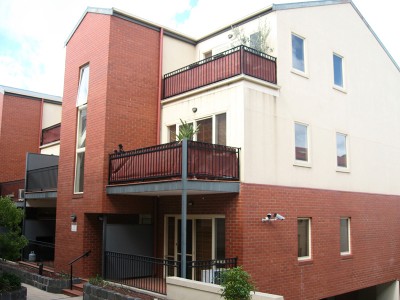 SOPHISTICATED AND STYLISH Picture SOPHISTICATED AND STYLISH Picture