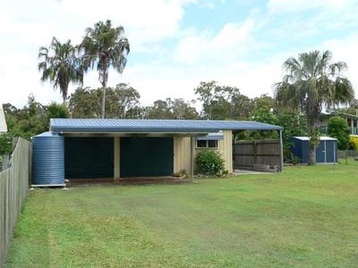 Piece of Paradise on the Great Sandy Straights Picture Piece of Paradise on the Great Sandy Straights Picture