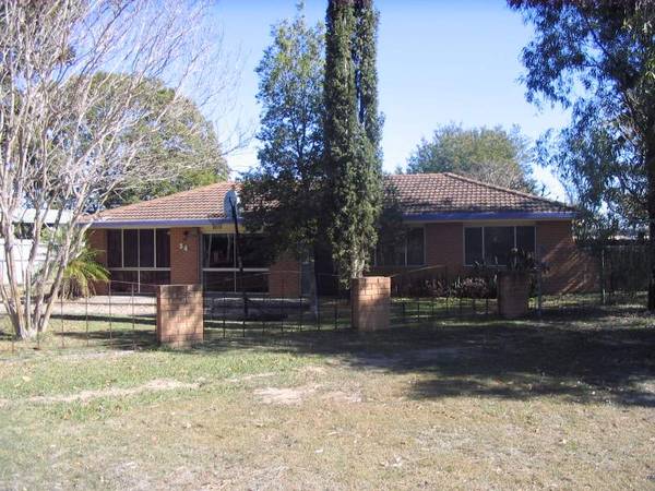 LOGAN RESERVE
" COUNTRY LIVING CITY STYLE "
$398,000 Picture 1