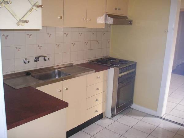 Characterful Semi Picture 3