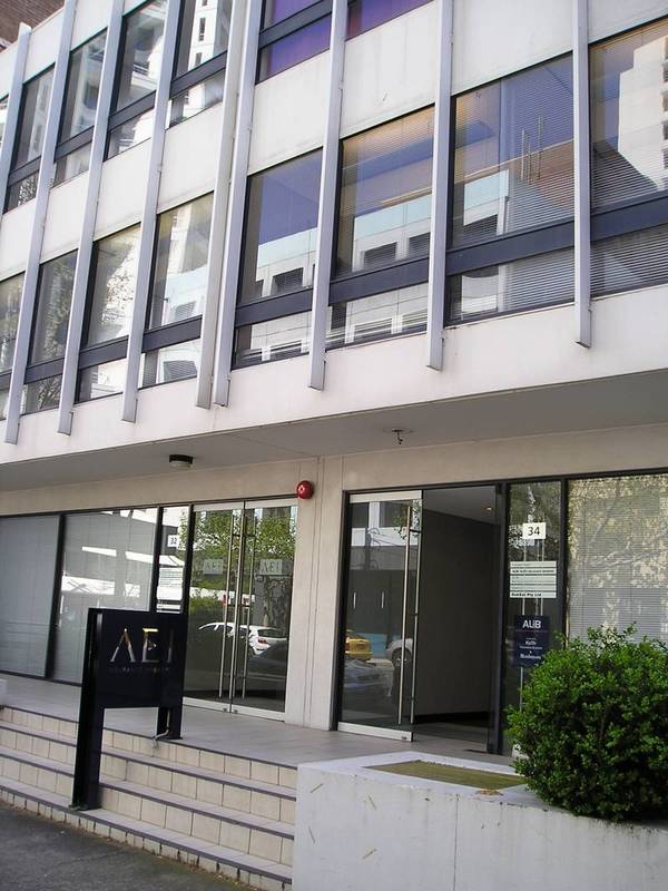 PRIME COMMERCIAL OFFICES FOR LEASE IN ST.LEONARDS Picture 2