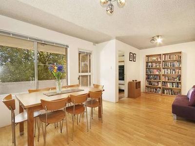 Whisper Quiet - Hear The Birds, See the City Picture