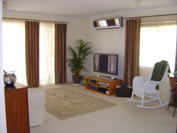 Townhouse Perfection Picture 2