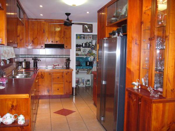 LOOK AT ME Picture 2