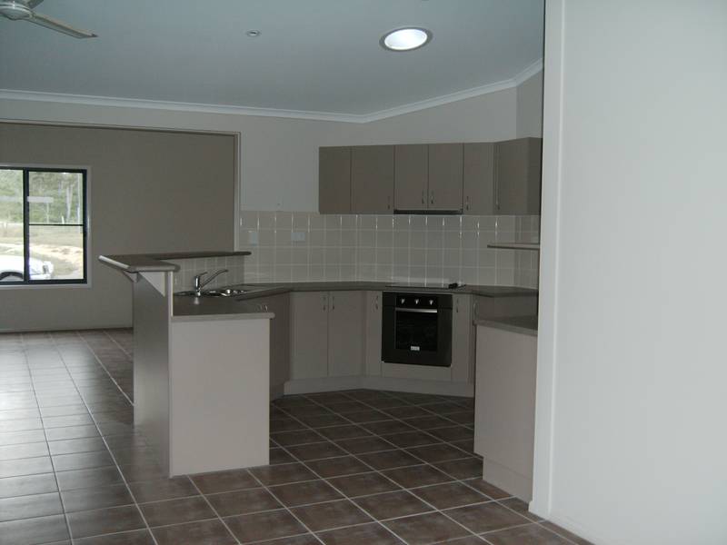 REDUCED $21,000 NEAR NEW 4 BEDROOM HOME ON 5 ACRES Picture 2