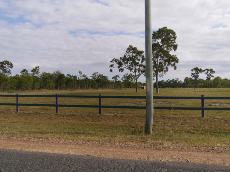 2.8 ACRES IN PRIME LOCATION MIDGE POINT Picture 3