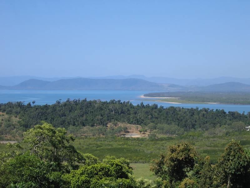 AMAZING SEA & RIVER VIEWS Picture 3