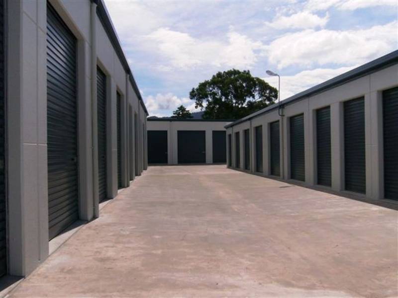 AIRLIE SECURE OWNER STORAGE FROM $64,750 TO $110,000 Picture 3