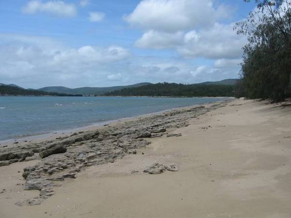 HIDEAWAY BAY 785 M2 BLOCK Picture