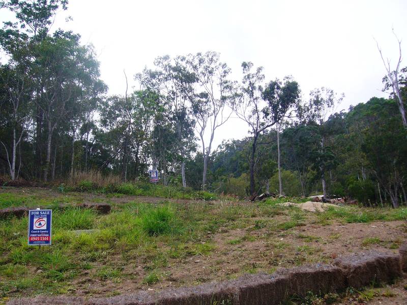 VACANT LAND IN CANNONVALE Picture 2