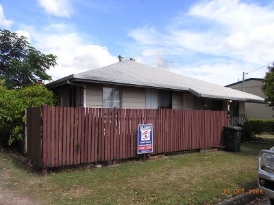 TWO HOUSES IN ONE Picture