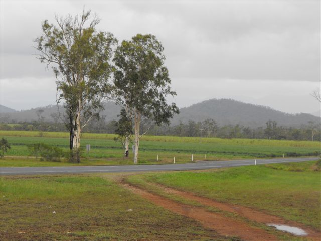 GIBSONS CREEK Lot 6 Bruce Highway Picture 3