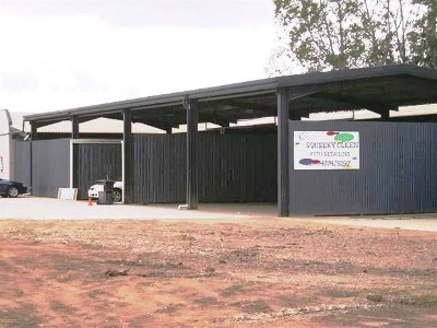 KJs SQUEEKY CLEEN BUSINESS Picture